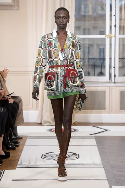 Look 8